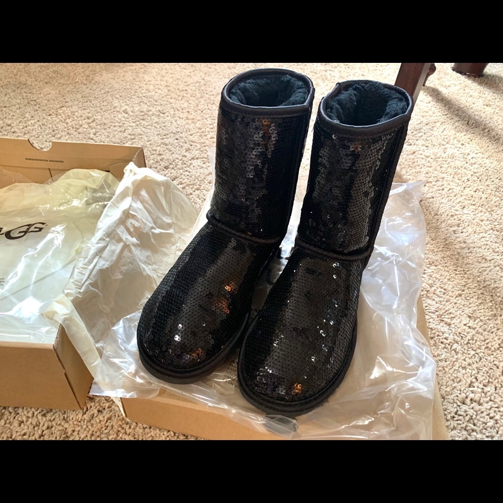 UGG Classic Short Sequin Boot Black